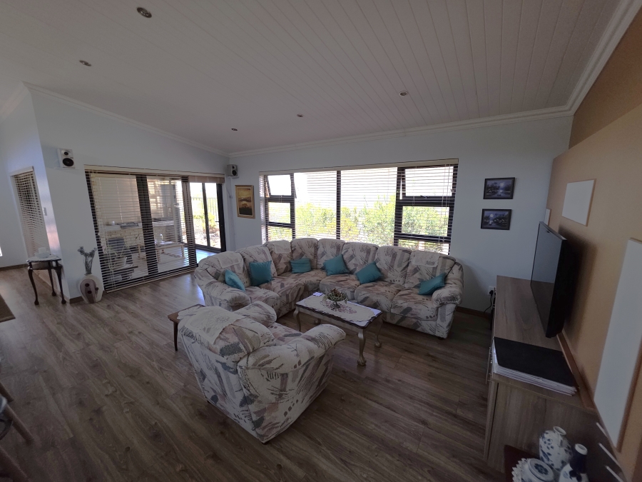 3 Bedroom Property for Sale in Dana Bay Western Cape